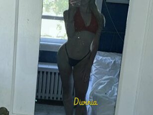 Divinia