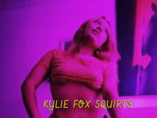 KYLIE_FOX_SQUIRTS