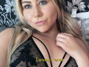 Luscious_rosie